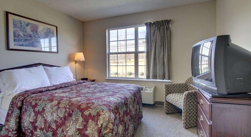 Intown Suites Extended Stay Greensboro Nc - Lanada Δωμάτιο φωτογραφία